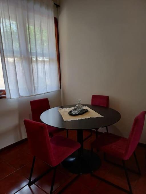 Roomy & Patio - 2 Bedroom Flat Порто Екстериор снимка