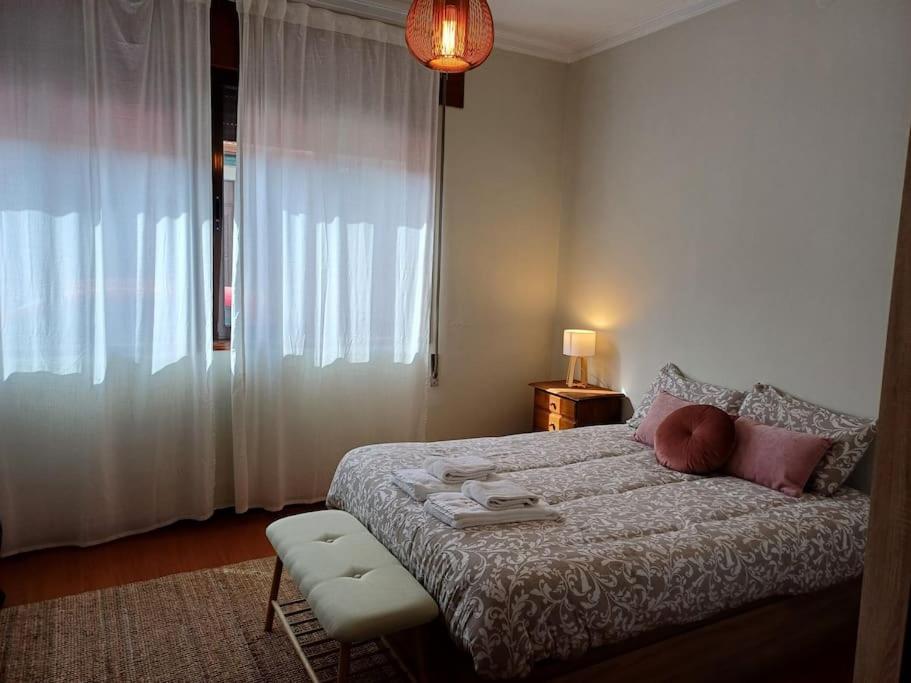 Roomy & Patio - 2 Bedroom Flat Порто Екстериор снимка